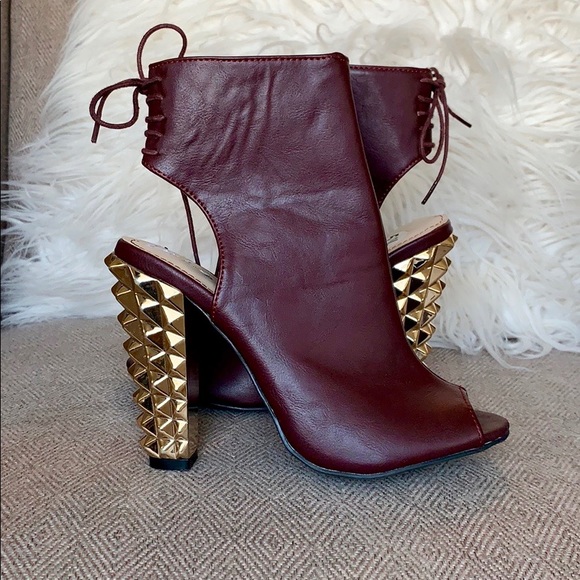 Bamboo “Radical” Open-Toe Booties - Picture 3 of 8